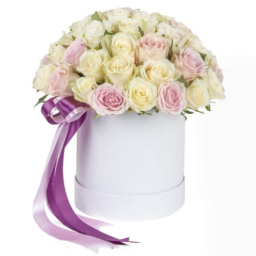 Цветы в шляпной коробке «Сиреневый сон»